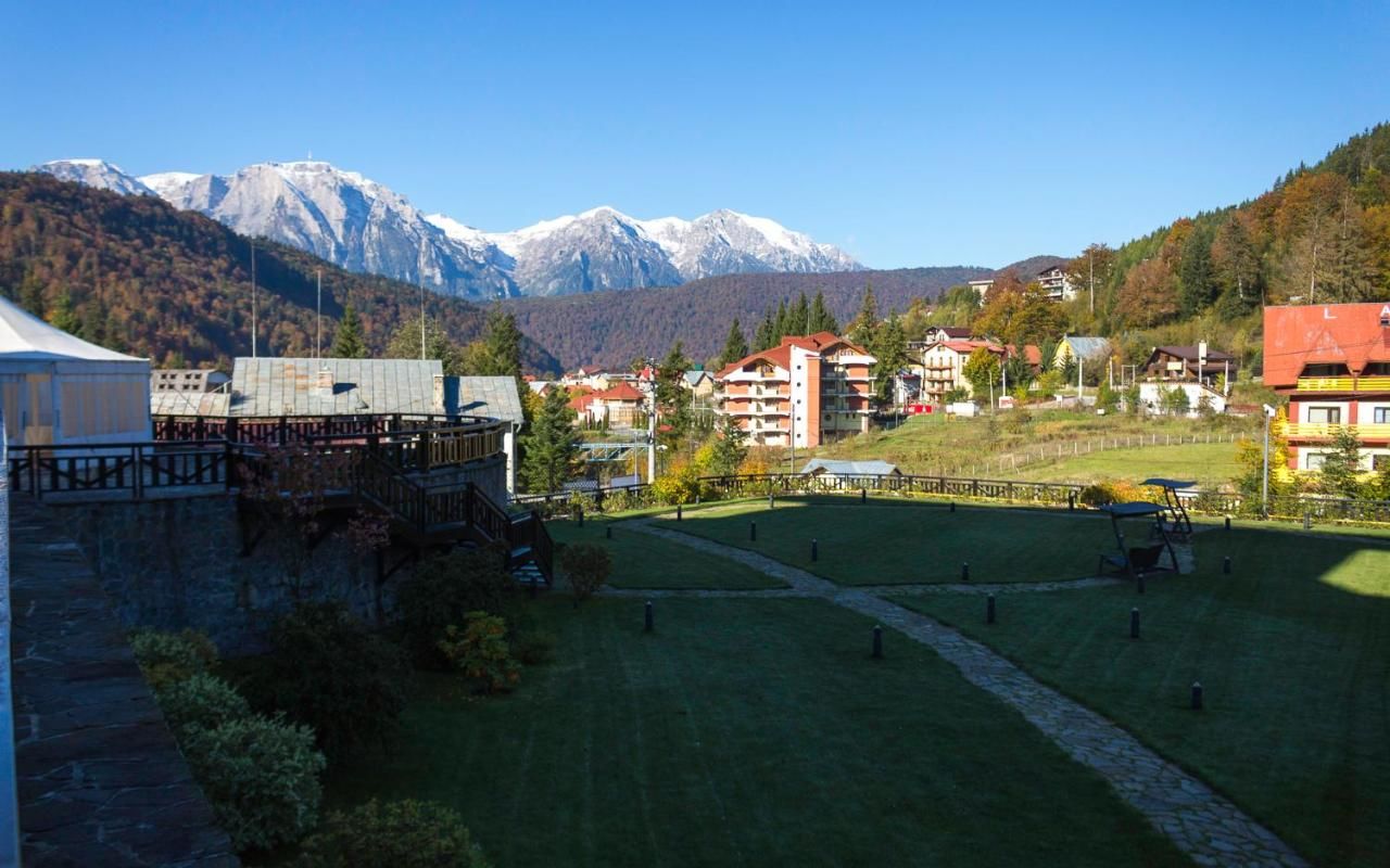Отель Lux Garden Hotel Азуга-25
