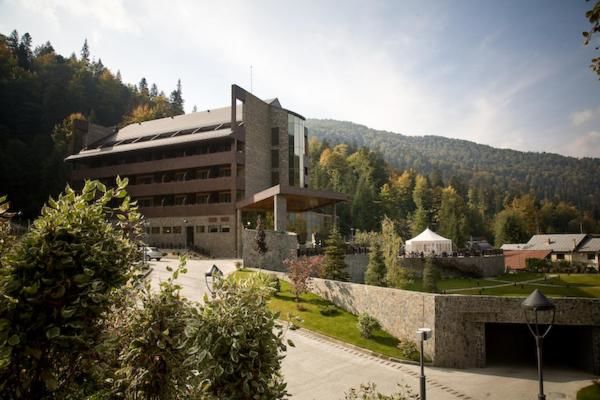 Отель Lux Garden Hotel Азуга-34