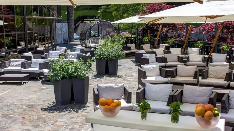 Отель Lux Garden Hotel Азуга-44