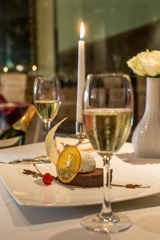 Отель Lux Garden Hotel Азуга-87