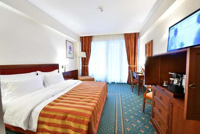 Отель Lux Garden Hotel Азуга-84